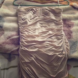 Strapless dress never worn in good condition